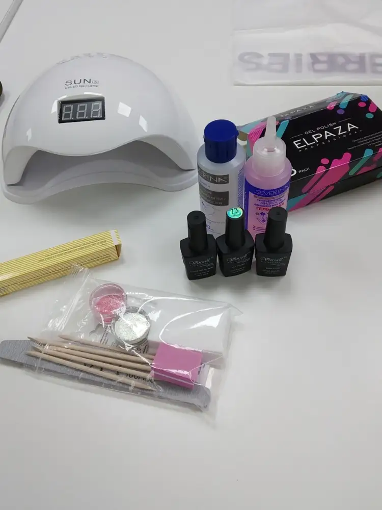 Уважаемый производитель,Вы хоть смотрите,что Вы отправляете!!!! Пришел набор с неполной комплектацией. Очень неприятно и обидно,так  как очень ждала  этот набор!!!!! Прошу не снимать процент выкупа!!!!