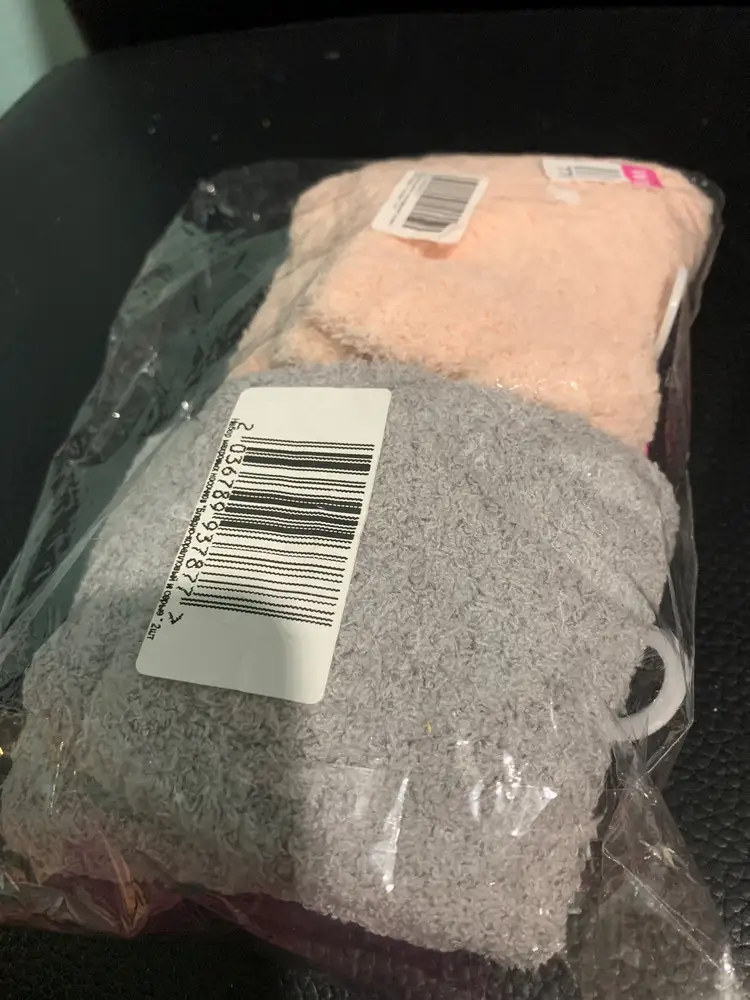 Приятные телу , очень тёплые носочки😍красивые нежные оттенки, ножки как в облачке🥰. Очень нравятся, покупкой довольна