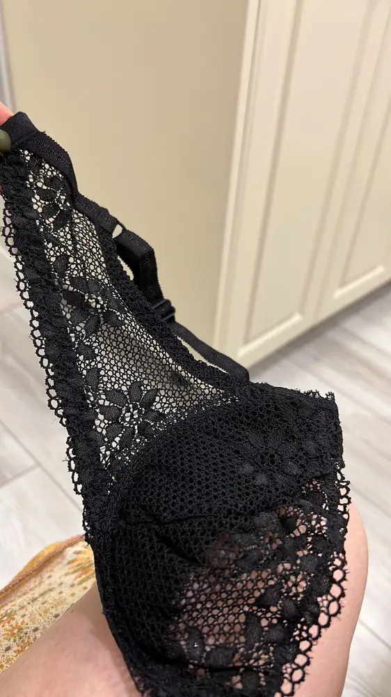 Отличный! На девочку 12 лет, подошел идеально ! Брали на 14-15 л. Спасибо!!!