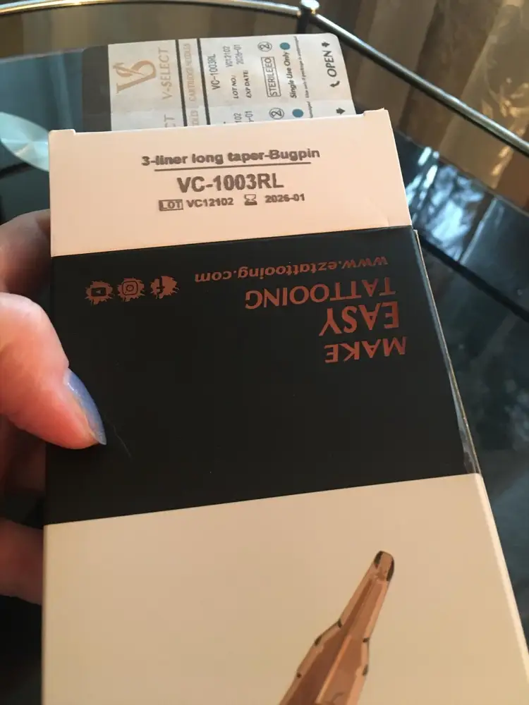 Считаю безобразием- заказываю 3RLLT, раскрываю 3RL, заказала 2 коробки разных производителей и везде одно и тоже. Зачем так обманывать, куда я теперь их дену