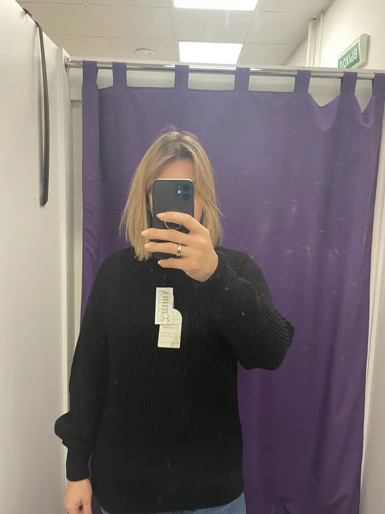 Отличный, но на мне не оверсайз😀