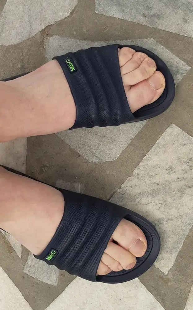 Всё круто, свои старые после них выкинул, самое главное таблицу размеров смотрите, измеряйте стопу