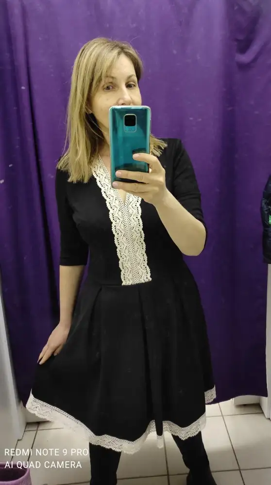 Изумительной красоты платье! Качество чудесное, кружева прекрасные. На мой 44-46 прекрасно село, как будто для меня сшили в ателье. Рекомендую однозначно! Шедевр, а не платье!