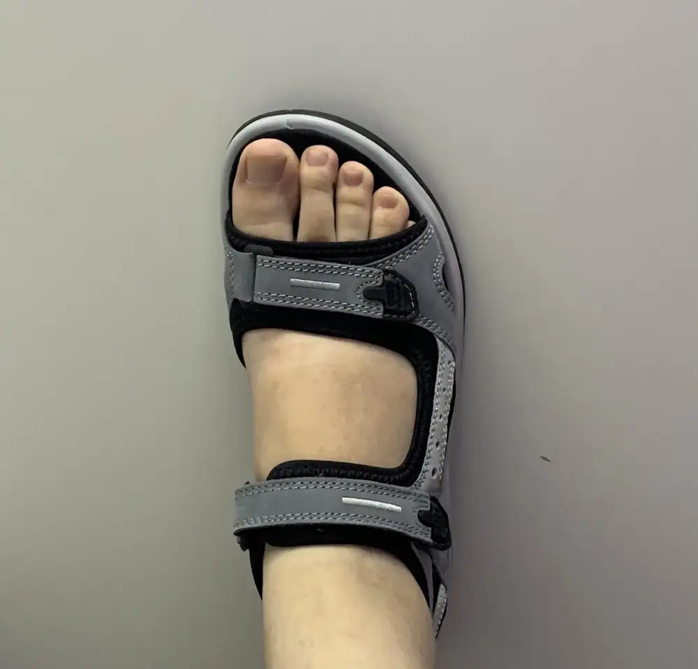 Очень удобные и хорошо сидят на ноге. Уже собралась брать, но обнаружила брак. 