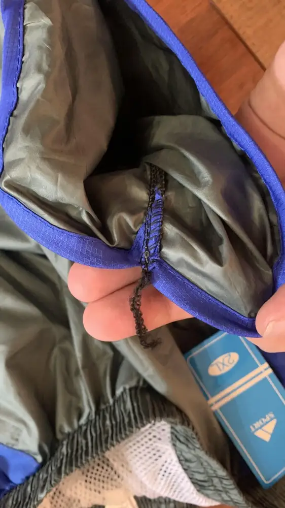 Не рекомендую, качество пошива ужасное, маломерят на 2 размера, заказал себе 54 а по факту пришел 48. Пошив ужасный на фото все видно. 