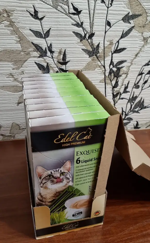 Товар хороший,  срок годности тоже, но одну утащили,  не очень приятно,  цена не маленькая,  с каждой доставки выньте не мало получается.