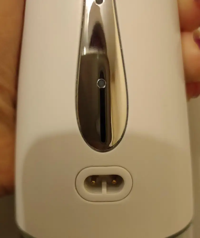 Ребята, это не красиво, заметила только дома, что вы заглушку, не положили. Пришлите пожалуйста, это весьма, не удобно. 🤔