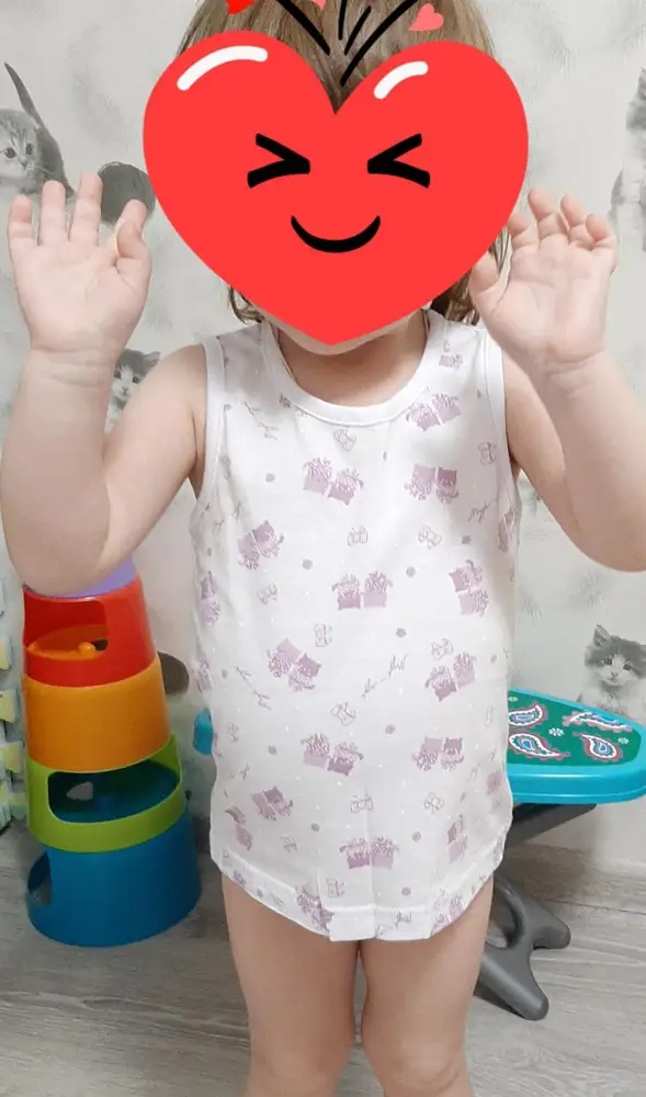 Хорошая маечка.