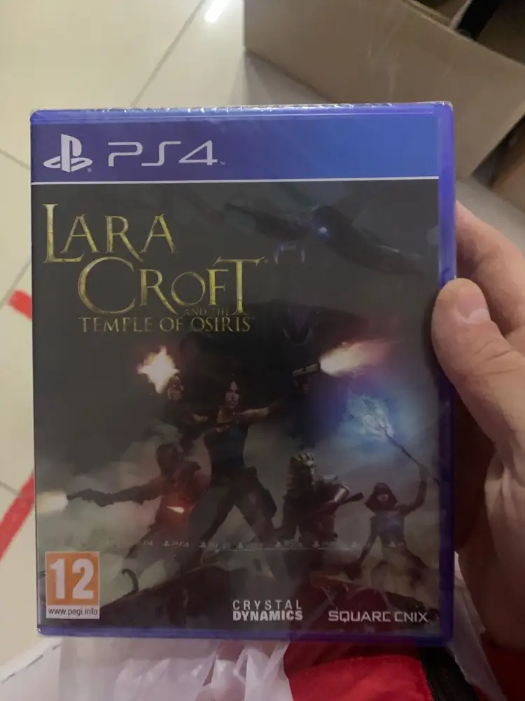 Заказывал Star Wars , пришёл Lara Croft, возвращаю!