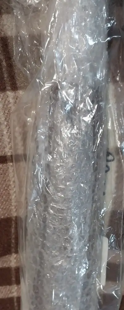 Все отлично, зонт супер, цвет коричневый. Пришёл в пупырчатой плёнке.