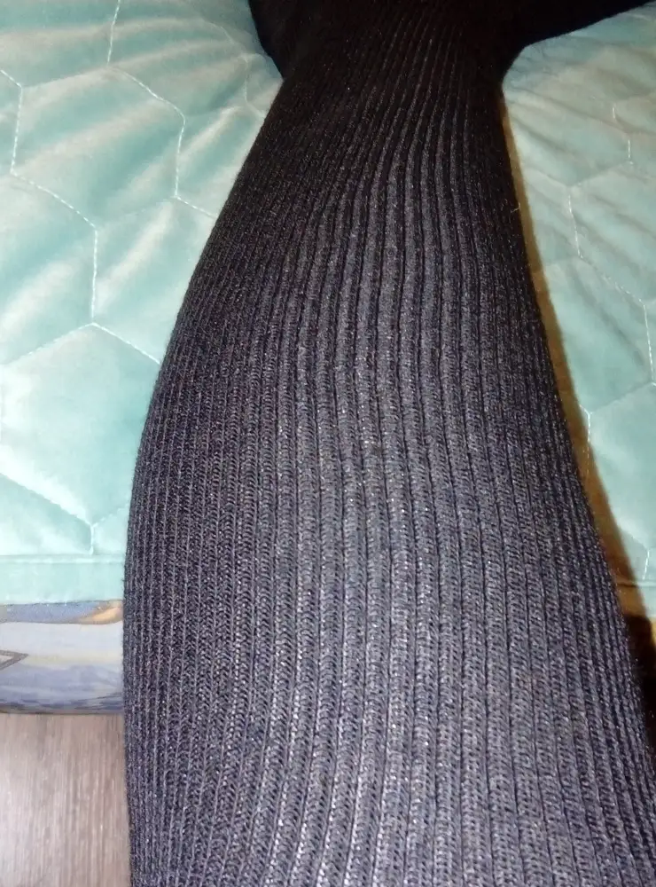 Колготки понравились, качество очень хорошее,не колятся. Размер 52-58 на 52 , максимум на 54 тянет.