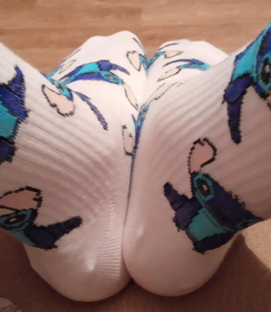 Топ, купил под белые кросовки. 👍