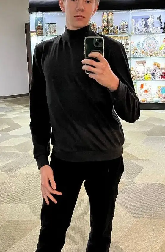 Покупкой доволен, и села хорошо и качество меня более чем удовлетворило, рекомендую