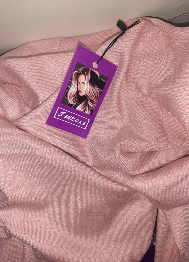 Вот цвет ближе как на моем фото.