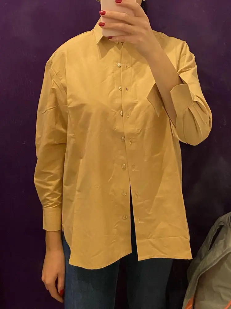 Очень качественная , хорошая ткань , но вот на мой рост рукава коротковаты , очень жаль отказ . Вопрос к поставщику в 46р. Рукав длиннее? 