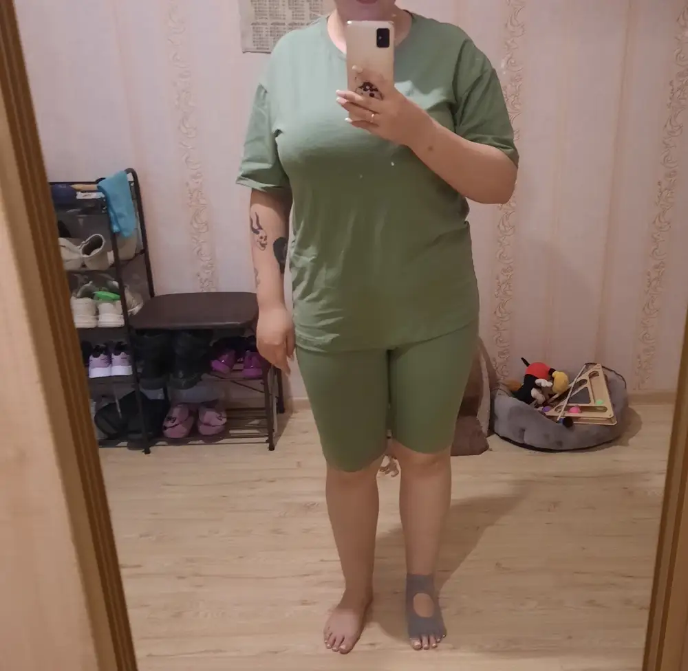 Брала для йоги, все соответствует описанию и размерной сетке.